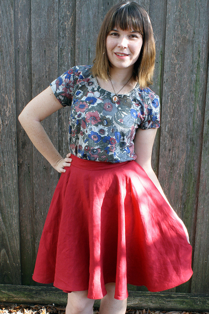 The Little Red Circle Skirt – Dixie DIY
